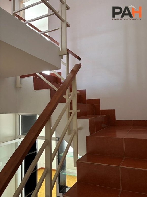 The Trust City Ngamwongwan 25 Townhouse - Image 10