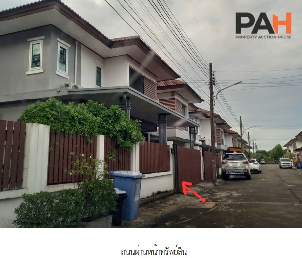 Semi-detached House in Ekawin 5 Project (Nong Chok), Bangkok - Image 5