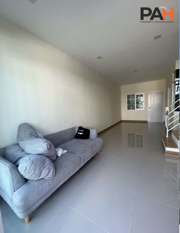 ทาวน์เฮ้าส์ โกลเด้นทาวน์ อ่างศิลา-สุขุมวิท - Image 7