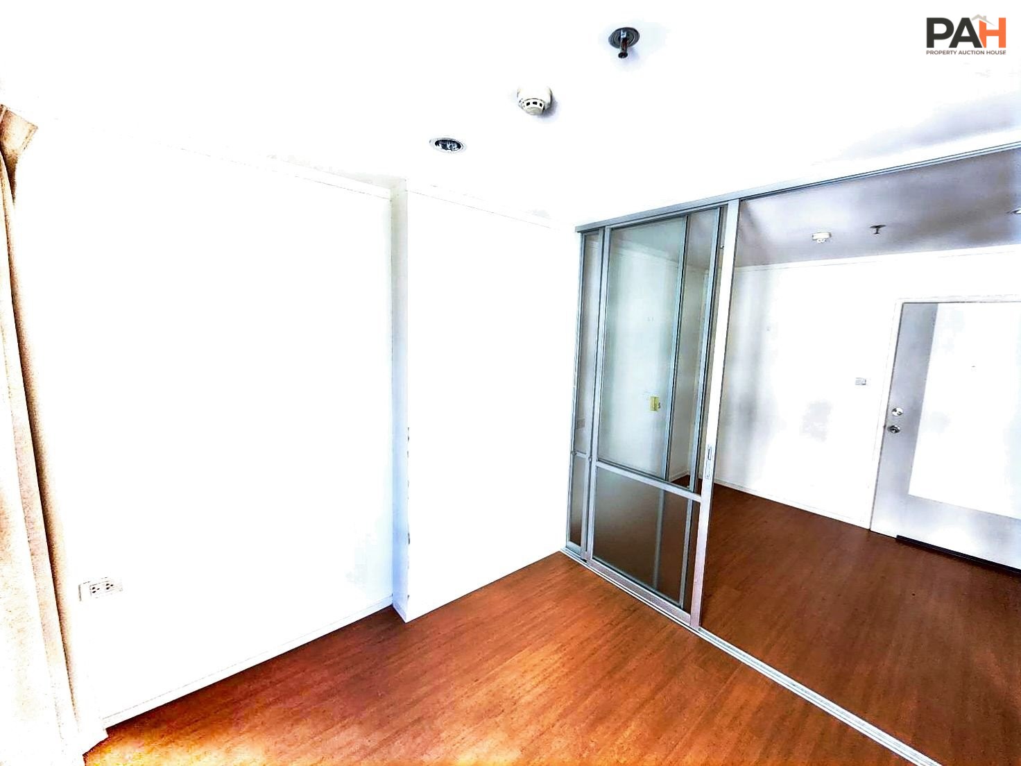Lumpini Park Rattanathibet-Ngamwongwan Condo [24th Floor, Building A] - Image 8
