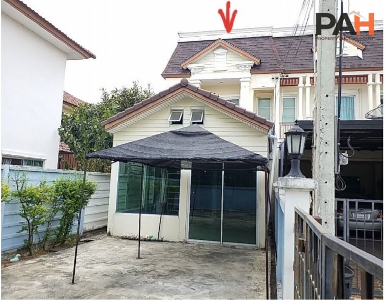 Townhouse in Mueang Nonthaburi - Image 5