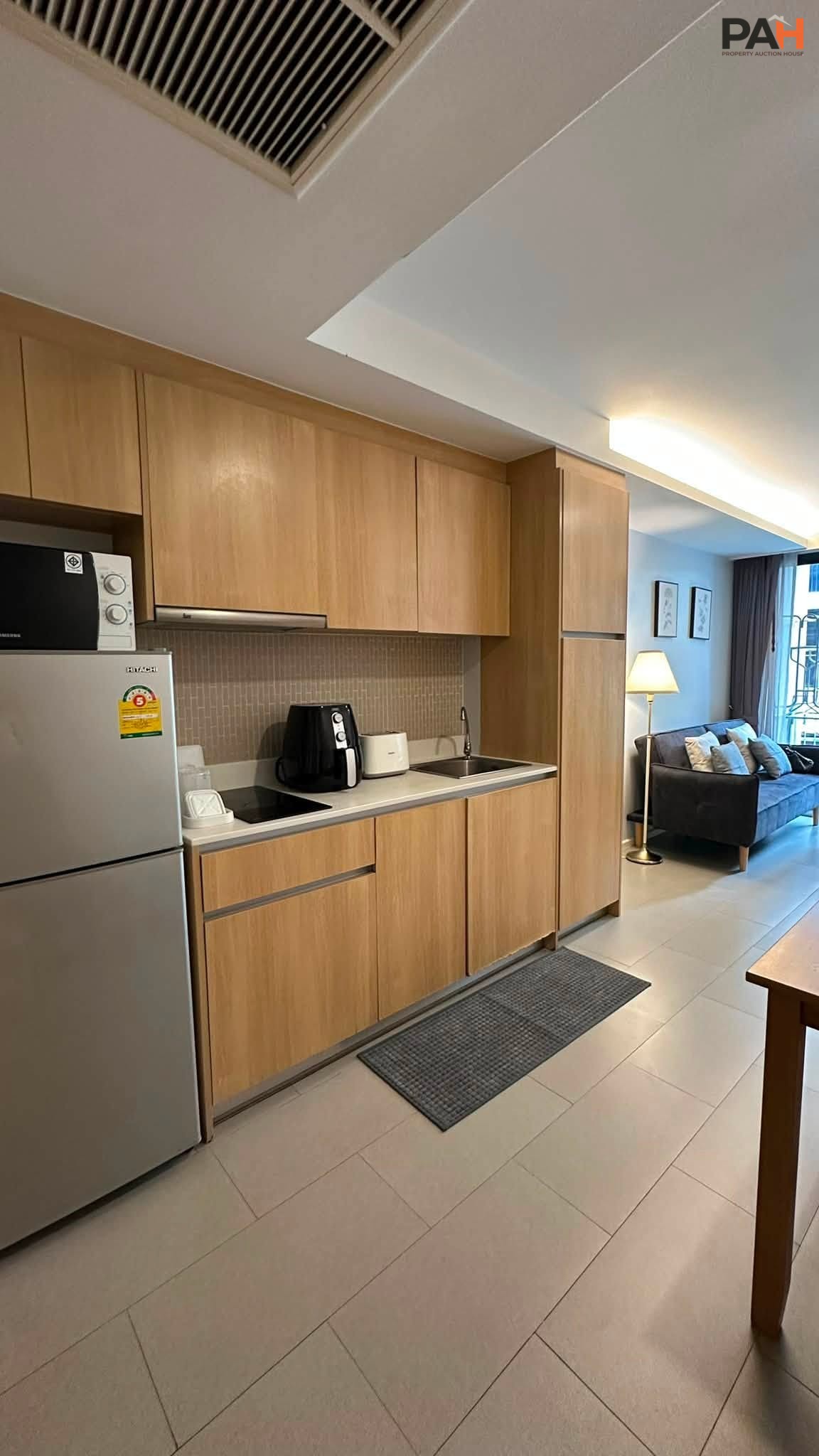✨ For Rent / Sale: Condo in the heart of Ploenchit, “The Nest Ploenchit” ✨ Prime CBD location, just a few minutes' walk to BTS Ploenchit. Ready to move in. - Image 6