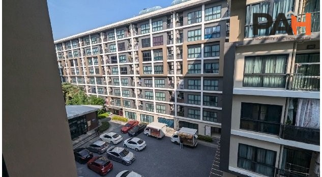 Hallmark Ngamwongwan Condo [5th Floor, Building B] - Image 4