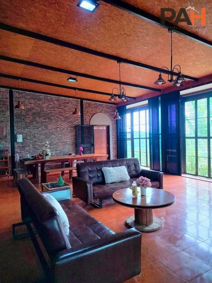 碧差汶府土地，31莱，碧ทับเบิก山景 (Phu Thap Boek)，附带度假屋和果园，隆告县 (Lom Kao)，地契已备，随时可转让。 - Image 7