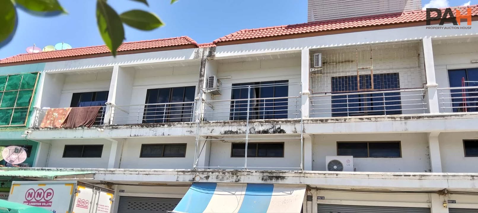 อาคารพาณิชย์ 2 ชั้นครึ่ง ทำเลทองบึงพระ-พิษณุโลก ติดทางเลี่ยงเมือง เหมาะค้าขายและลงทุน - Image 4