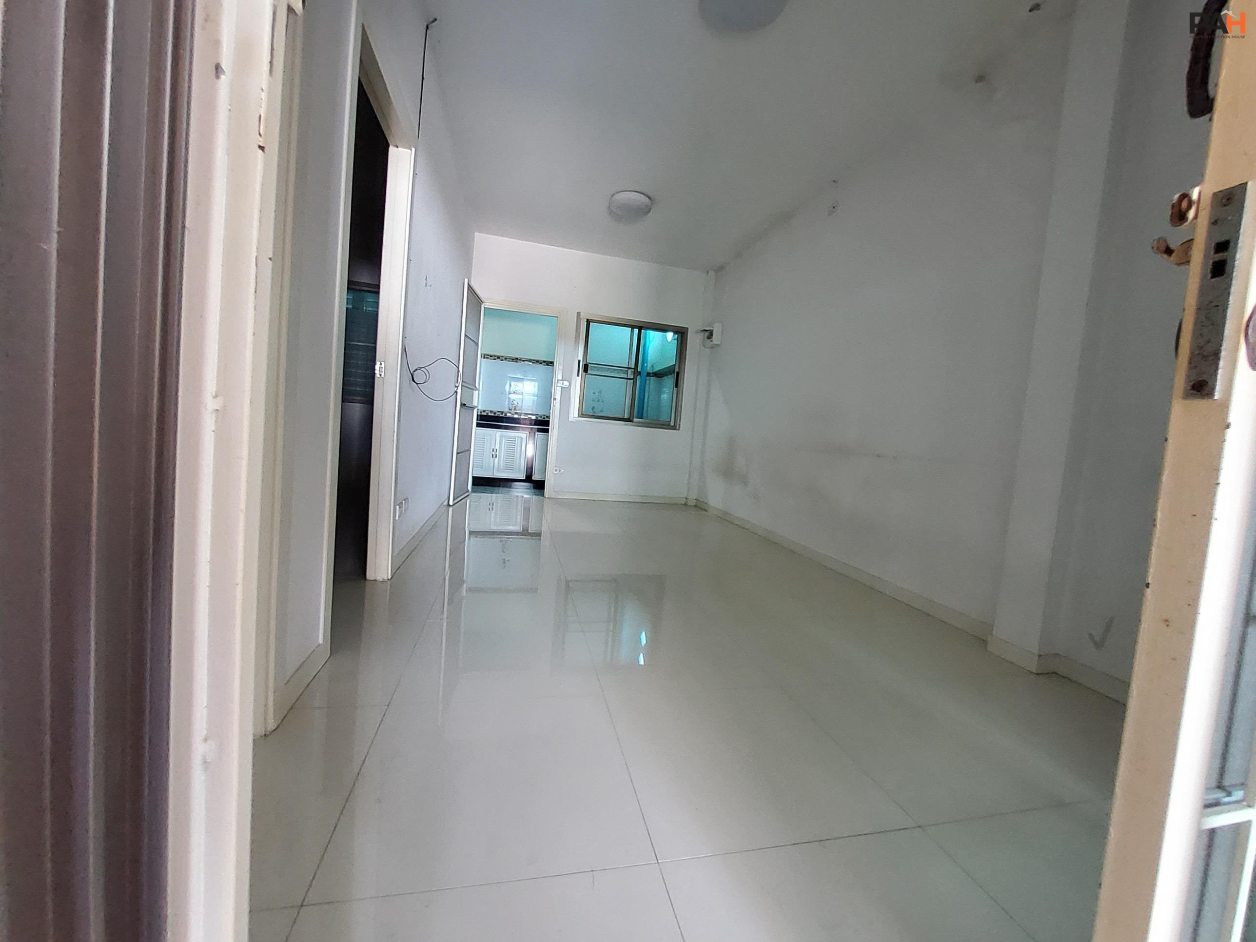 Sap Rungrueang City 3 联排别墅，攀通县，春武里府 - Image 7