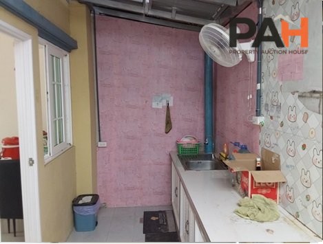 Golden Town 2 Srinakarin-Sukhumvit - Image 4