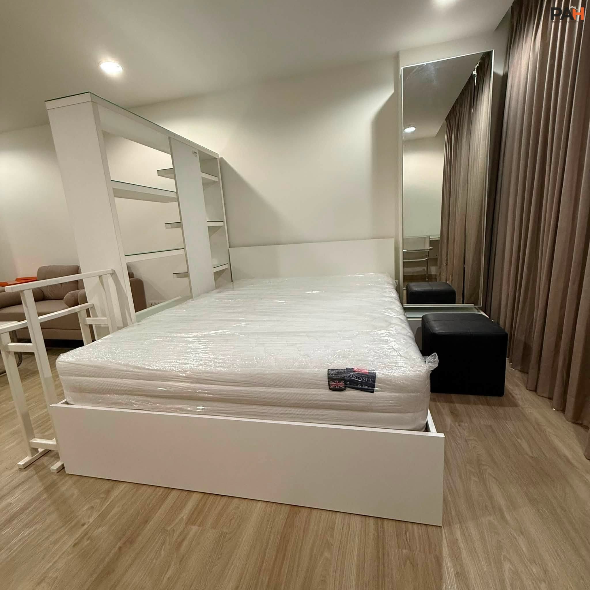 ✨ Condo for rent in Ratchada: “The Kris 3 Ratchadaphisek 17” ✨ - Image 3