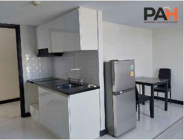 Thames Residence Suite [4th Floor] - Image 10