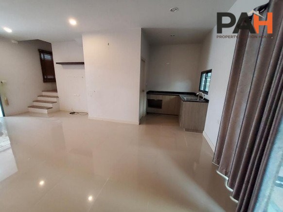 Townhouse at Siri Place Tiwanon Project, Nonthaburi - Image 10
