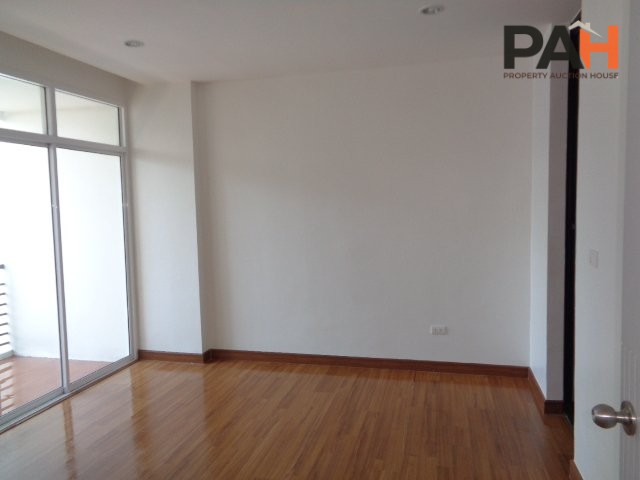 The Forest Chaengwattana Suite [7th Floor] - Image 5