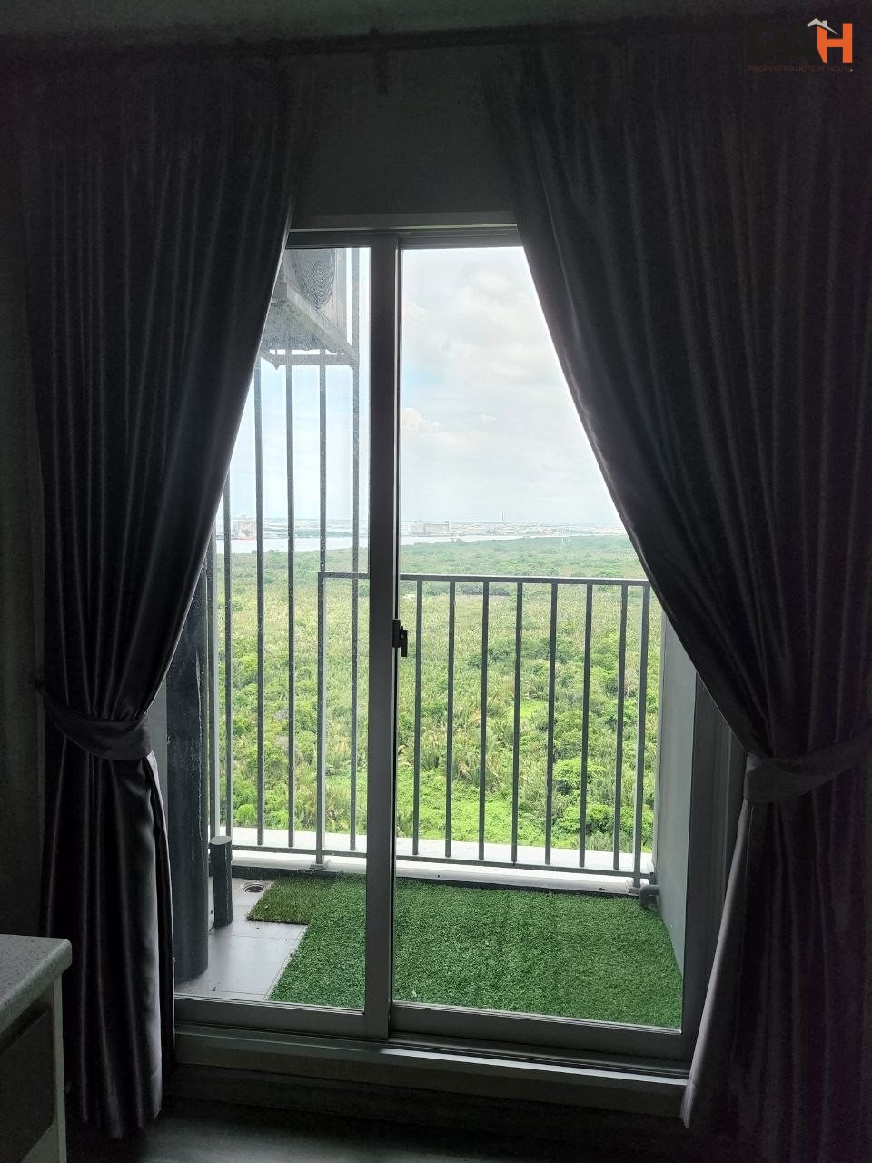 ห้องชุด เดอะทรัสต์ คอนโด แอท บีทีเอส [ชั้น 20] - Image 8