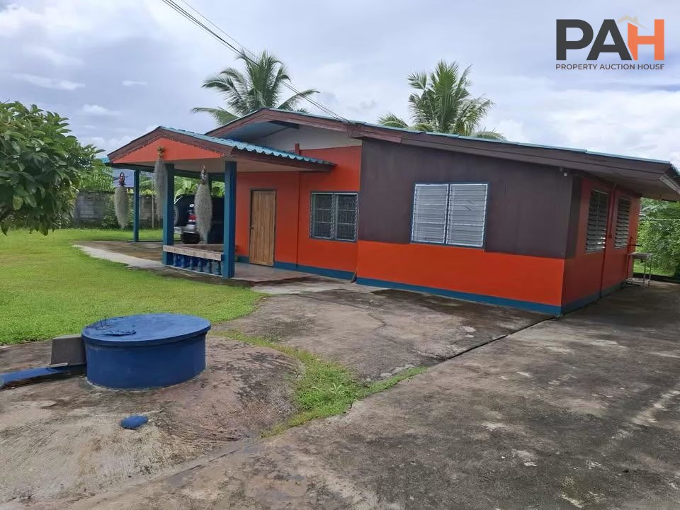 บ้านไม้สักทอง 2 ชั้น พร้อมเรือนรับรอง ติดถนน วิวทุ่งนา - Image 4