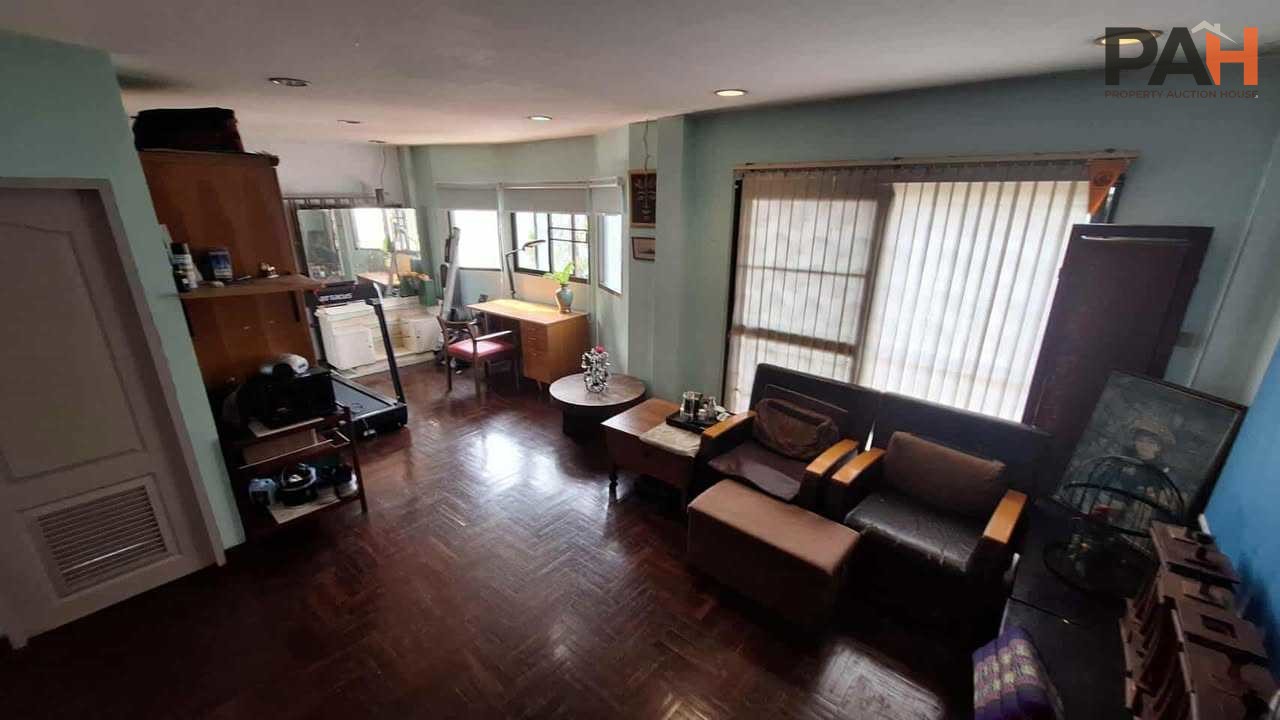 บ้านหรู 3 ชั้น ใจกลางจตุจักร พหลโยธิน 24 ใกล้ BTS/MRT - Image 8