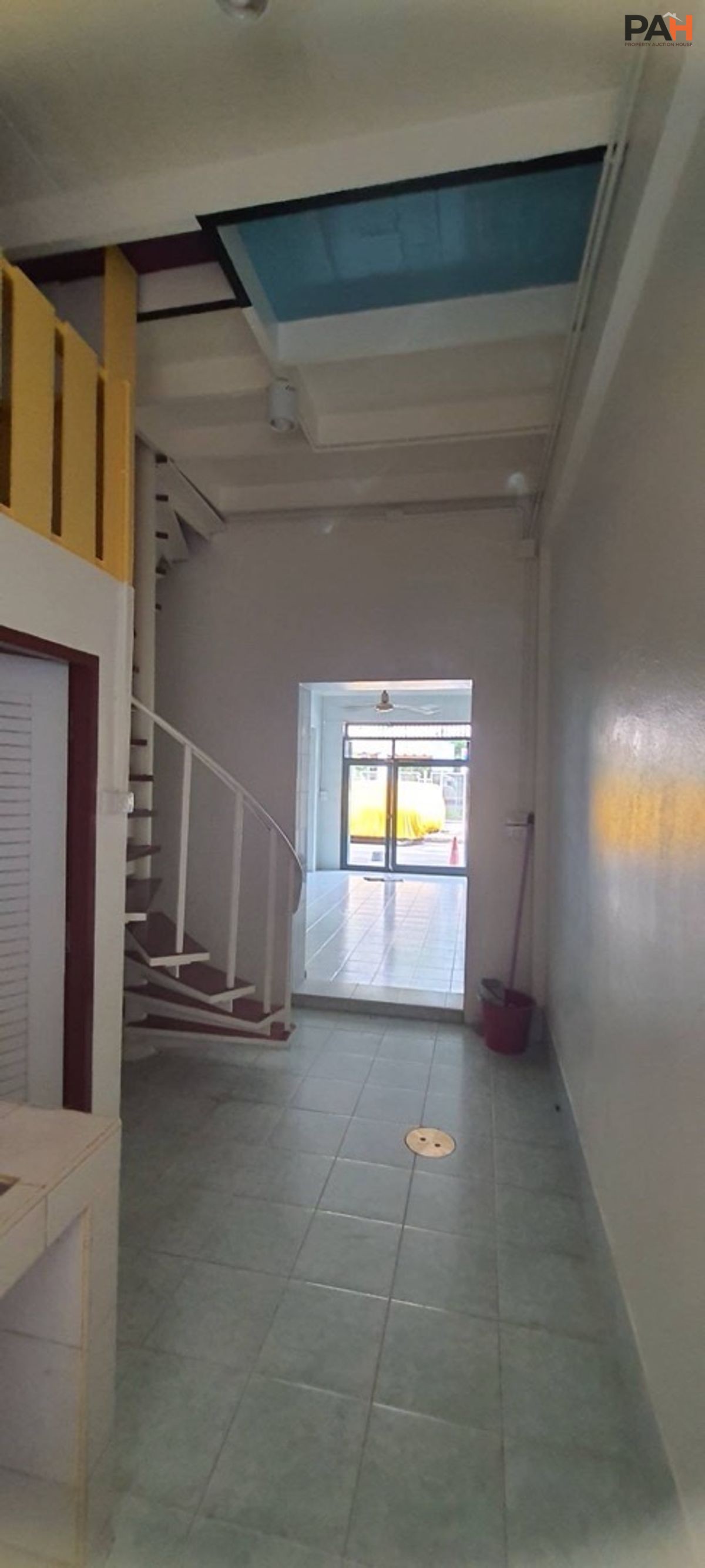 ให้เช่าทาวน์เฮาส์รีโนเวทใหม่ 2 ชั้น 2 ห้องนอน กลางเมืองชั้นใน เขตพระนคร ใกล้สนามหลวง วัดพระแก้ว - Image 5