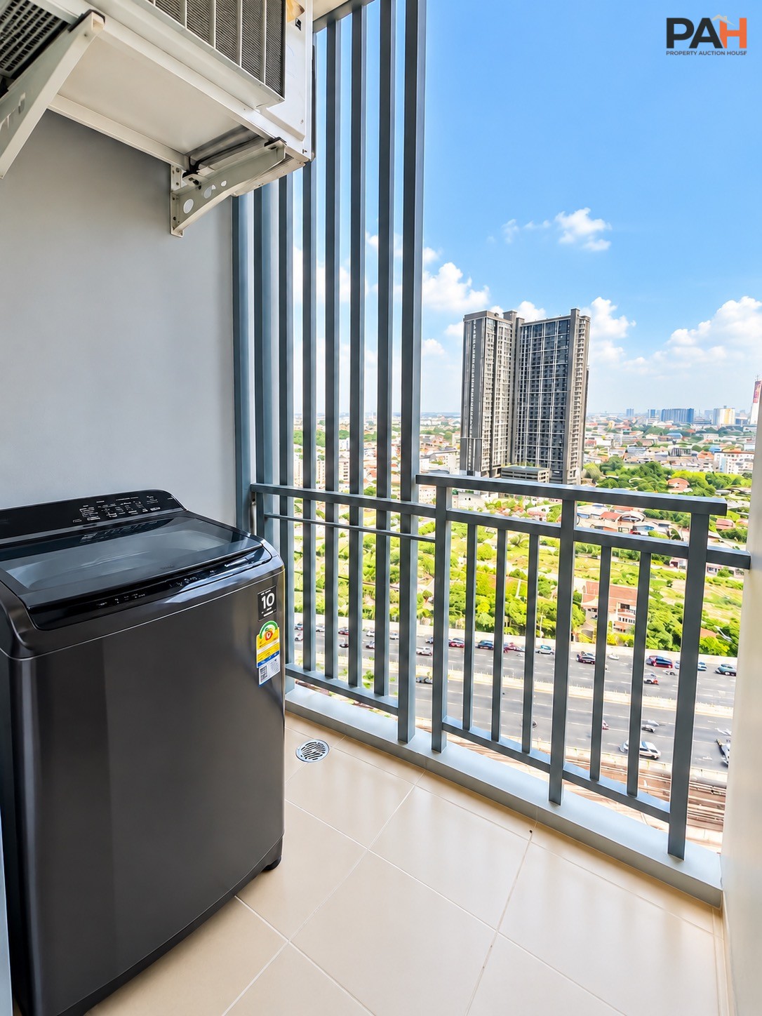 Available from Nov 1, 2026 ðĒ âĻ9,000 / month. Condo for rent: âSupalai Park Talat Phlu Stationâ âĻ